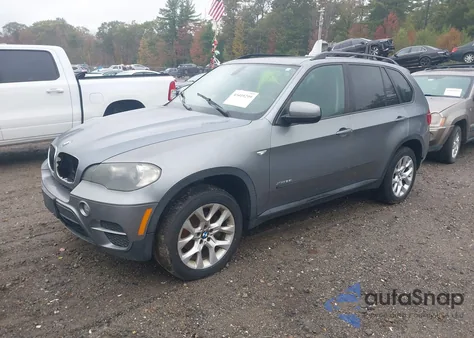 2011 BMW X5 xDrive35I/xDrive35I Premium/xDrive35I Sport Activity from USA, damaged, VIN 5UXZV4C56BL400605